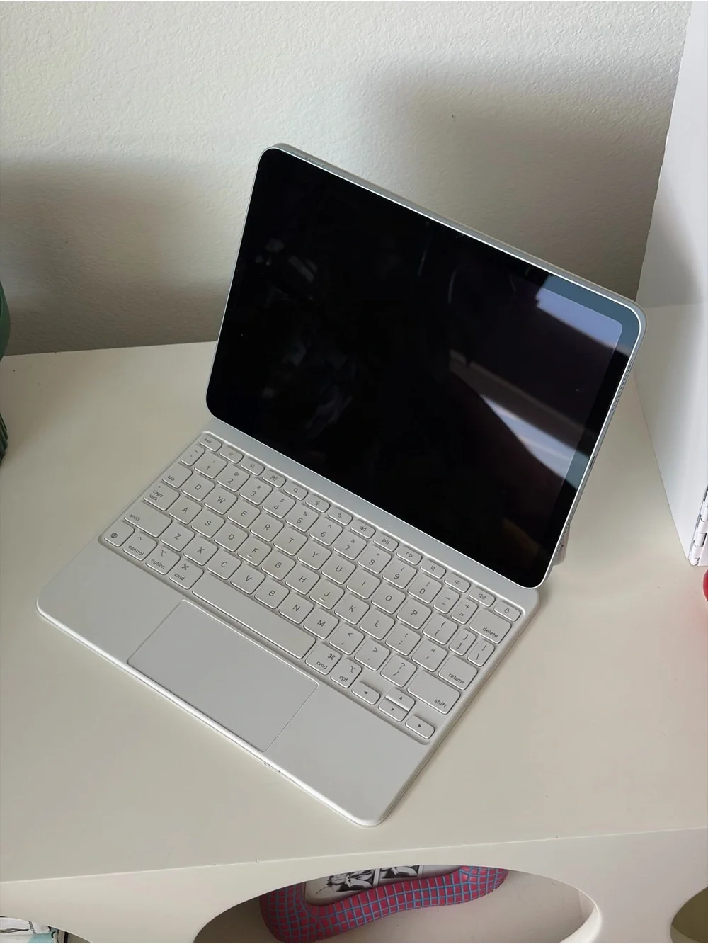Apple iPad Air 11in Bundle